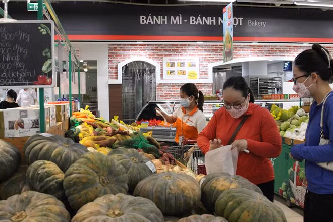 10 siêu thị lớn sẽ cung ứng thực phẩm cho người dân thành phố. 