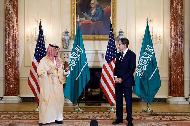 Bộ trưởng Ngoại giao Arab Saudi gặp người đồng cấp Mỹ tại Washington. (Ảnh Reuters)