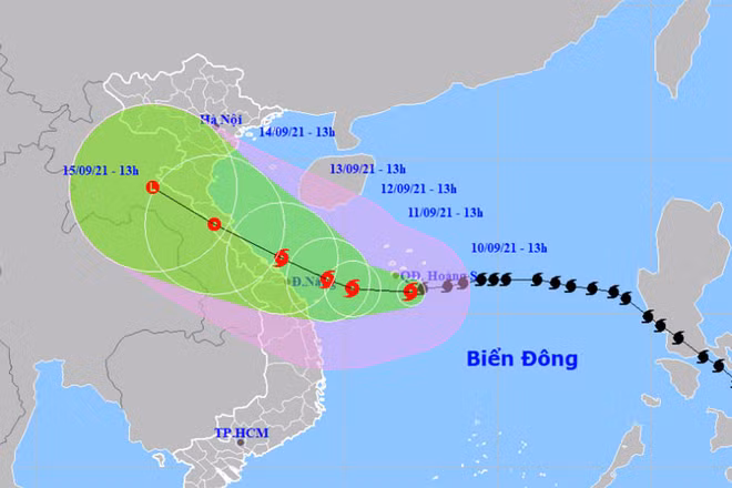Vị trí và hướng di chuyển của bão số 5. (Nguồn: nchmf.gov.vn)