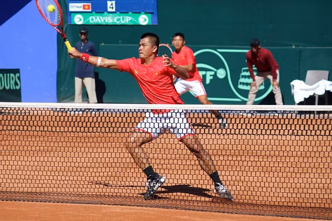 Quần vợt Việt Nam đang nắm lợi thế để thăng hạng thi đấu play-offs nhóm II thế giới Davis Cup 2022. (Ảnh: Liên đoàn Quần vợt Việt Nam)