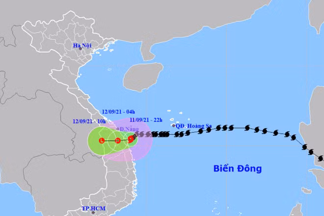 Vị trí và hướng di chuyển của bão số 5. (Nguồn: nchmf.gov.vn)