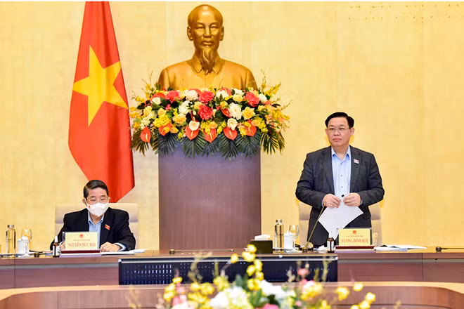 Chủ tịch Quốc hội Vương Đình Huệ phát biểu tại buổi làm việc. (Ảnh: Duy Linh)