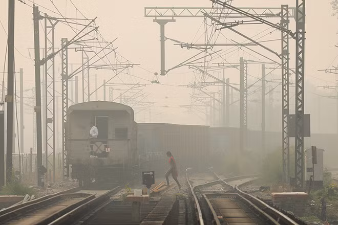 Thủ đô New Delhi bị ô nhiễm khói bụi. (Ảnh: Reuters)