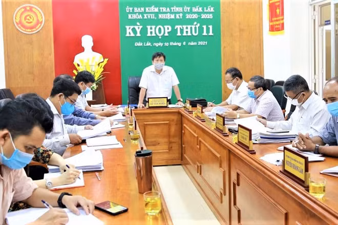 Kỳ họp thứ 11 của Ủy ban Kiểm tra Tỉnh ủy Đắk Lắk nhiệm kỳ 2020-2025. (Ảnh: HỒNG CHUYÊN)