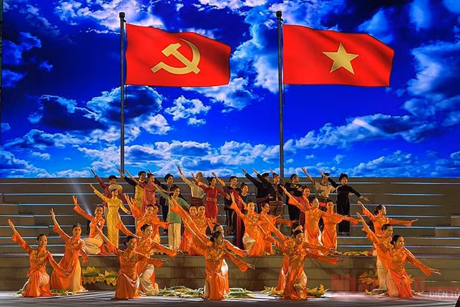 Tiết mục mở màn chương trình.