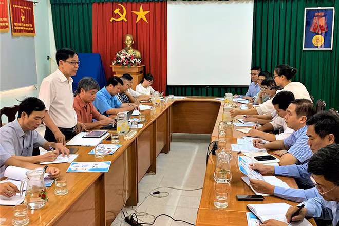Cục trưởng Cục Y tế Dự phòng (Bộ Y tế), Tiến sĩ Đặng Quang Tấn phát biểu tại buổi làm việc.