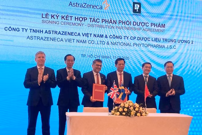 Bộ Y tế ký kết phân phối thuốc theo mô hình mới