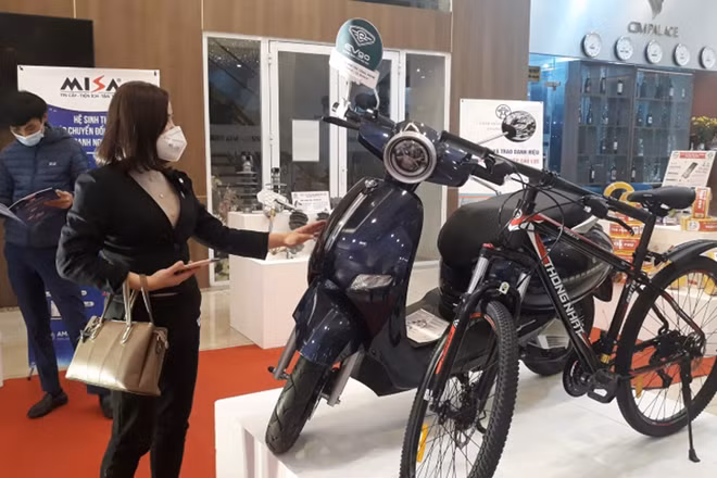 Giới thiệu các sản phẩm công nghiệp chủ lực thành phố Hà Nội năm 2021 đến người tiêu dùng.