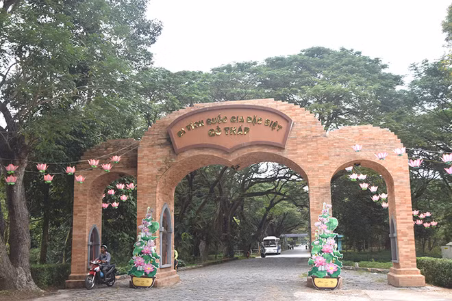 Khu di tích Quốc gia đặc biệt Gò Tháp.