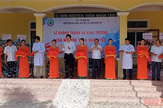 Khai trương đơn nguyên chạy thận nhân tạo tại Bệnh viện Đa khoa Khu vực Tây Nam.