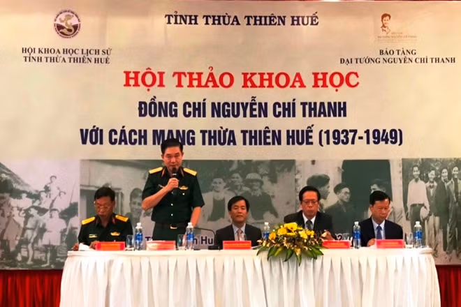 Lãnh đạo tỉnh và các ban, ngành chủ trì hội thảo khoa học “Đồng chí Nguyễn Chí Thanh với cách mạng Thừa Thiên Huế (1937-1949)”.