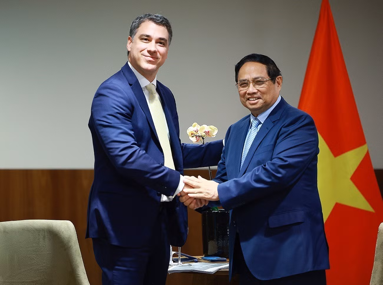 vna-potal-thu-tuong-pham-minh-chinh-tiep-lanh-dao-mot-so-tap-doan-hang-dau-brazil-8134155.jpg