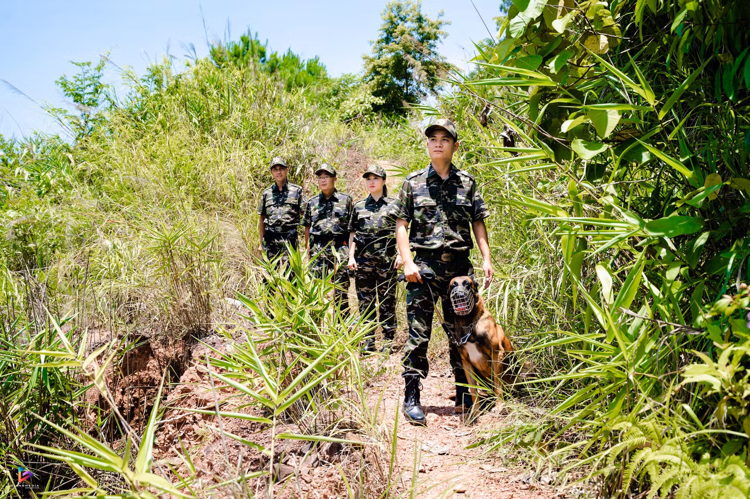 cong-tac-chong-buon-lau.jpg