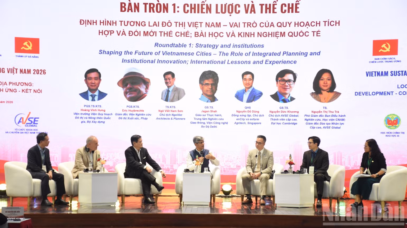 ndo_br_ban-tron-6040.jpg
