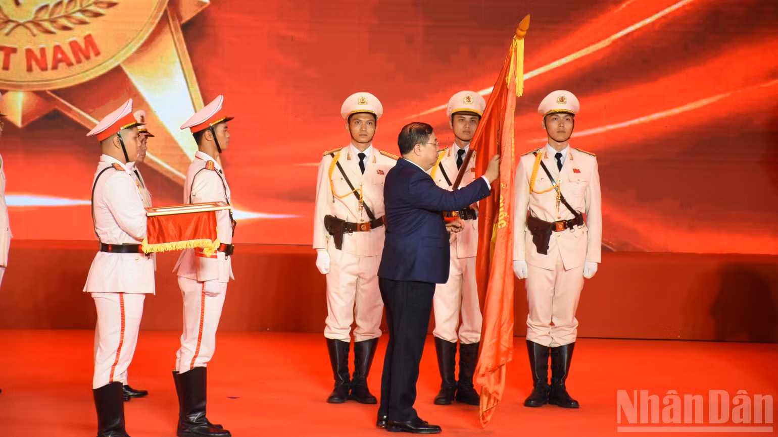 ndo_br_vi-nhet-2-3554.jpg