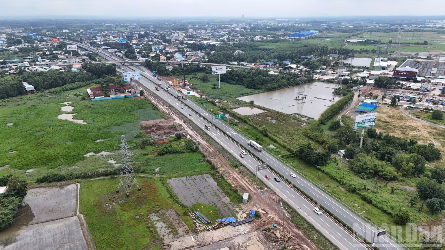 ndo_br_dji-20250927124408-0571-d-resize.jpg