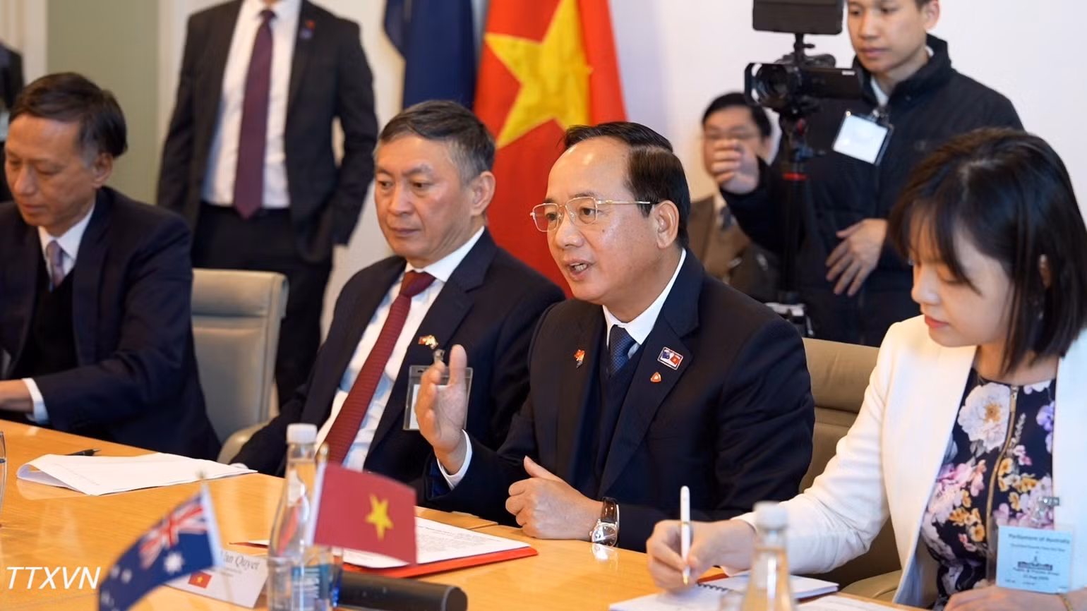 vna-potal-tao-them-cau-noi-gan-ket-viet-nam-australia-8948427-7720.jpg