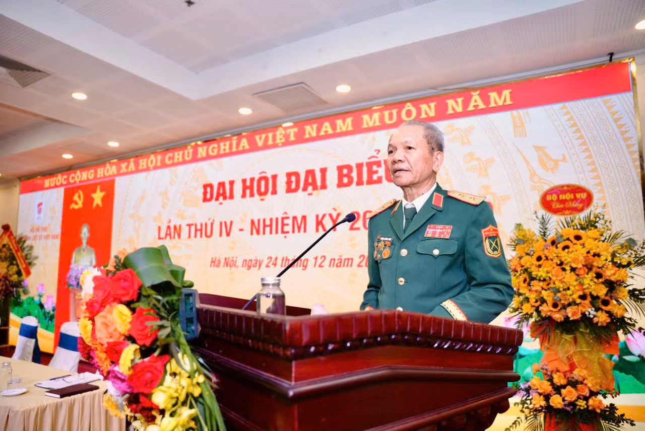trung-tuong-hkh.jpg