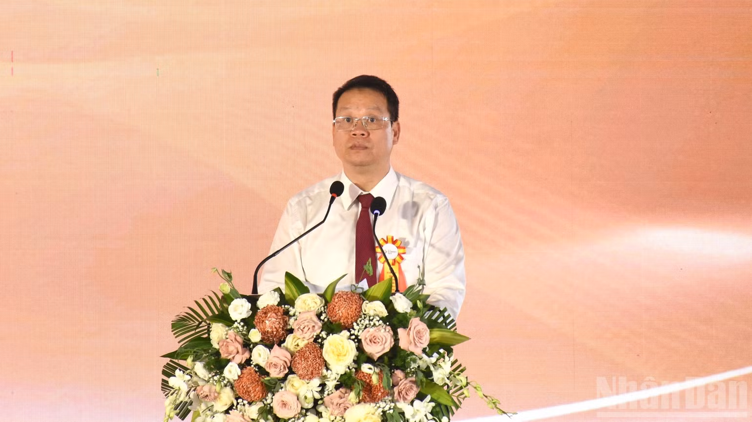 ndo_br_ct-hung-6278.jpg