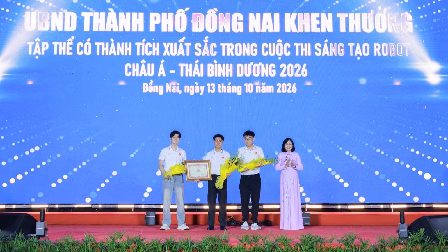 lhu-9818-resize-5857.jpg
