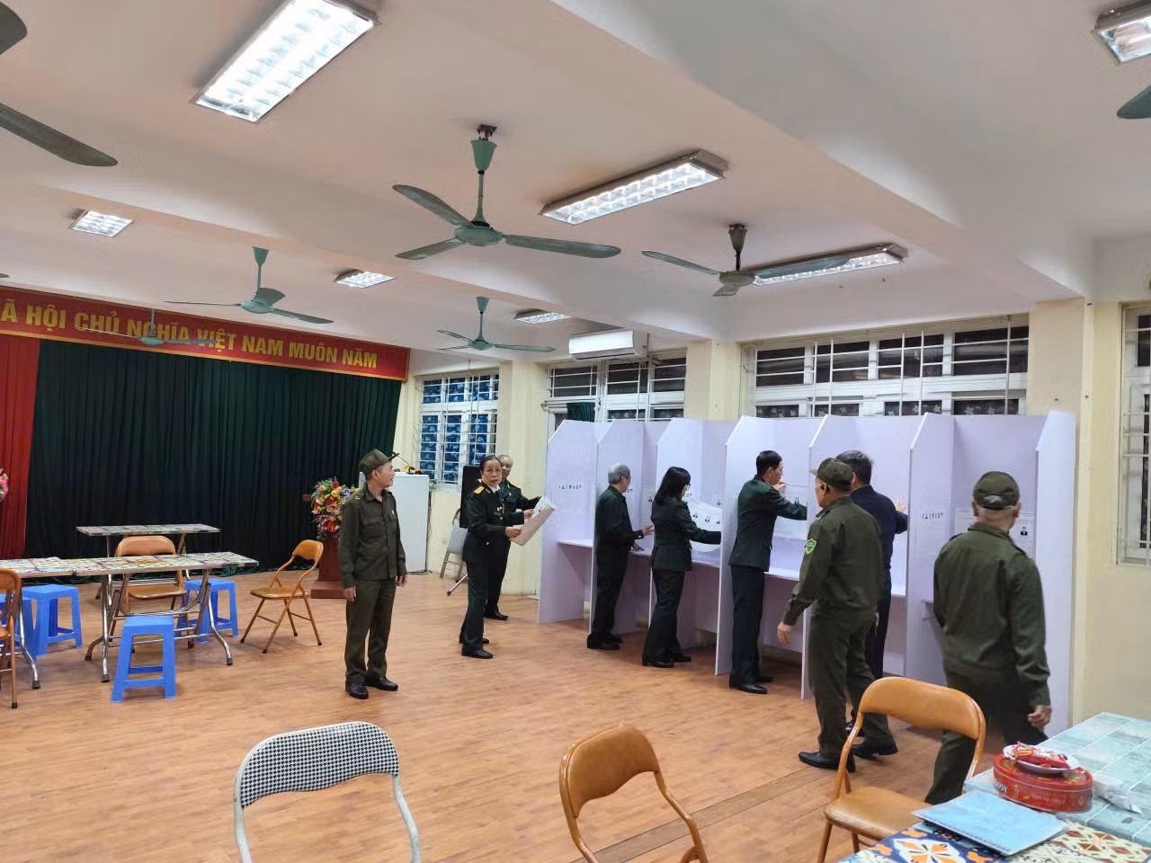 hoi-ccb.jpg