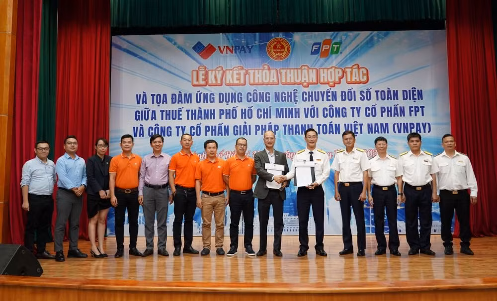TP Hồ Chí Minh hợp tác với FPT ứng dụng AI để hỗ trợ người nộp thuế