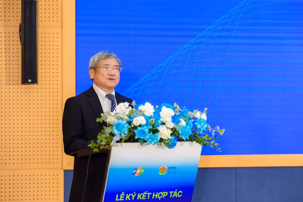 Phó Chủ tịch Hội đồng quản trị FPT Bùi Quang Ngọc tin rằng sự hợp tác này sẽ tạo ra bước thay đổi có ý nghĩa đột phá trong vận hành, trong quản lý và điều trị của 2 nước.