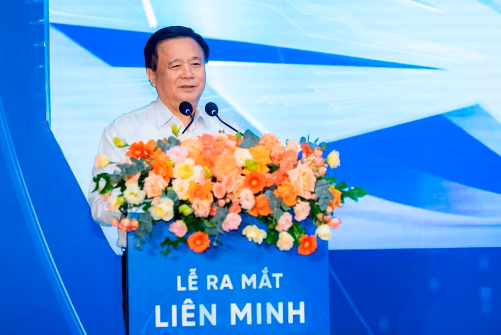 gsts-nguyen-xuan-thang-uy-vien-bo-chinh-tri-giam-doc-hoc-vien-chinh-tri-quoc-gia-ho-chi-minh-chu-tich-hoi-dong-ly-luan-trung-uong.jpg
