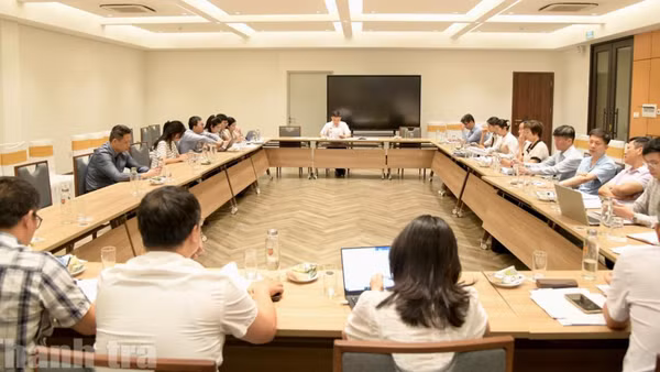 Một phiên họp góp ý dự án Luật Đấu giá tài sản (sửa đổi). (Ảnh: MINH NGUYỆT)