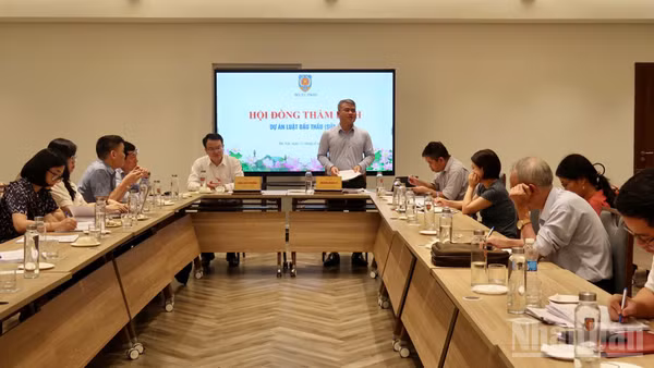 Quang cảnh phiên thẩm định. (Ảnh: H.N)