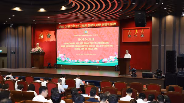 Quang cảnh hội nghị. (Ảnh: M.Đ)