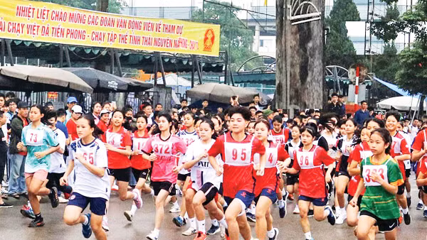Sôi nổi thể thao phong trào tại Thái Nguyên. Ảnh: BTN