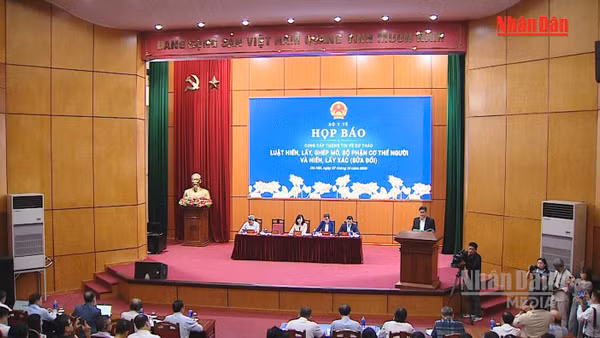 [Video] Lãnh đạo Bộ Y tế làm rõ những đề xuất mới về hiến mô, tạng ở trẻ dưới 18 tuổi