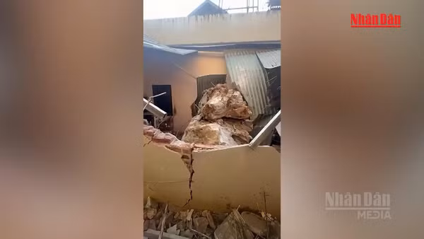 [Video] Động đất ở Sơn La làm đá lăn vào nhà dân và gây hư hỏng một số công trình