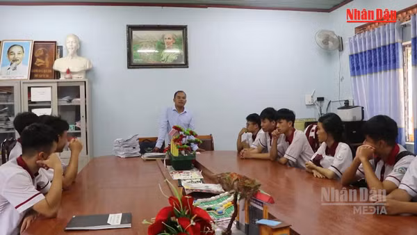 [Video] Bộ Giáo dục và Đào tạo bãi bỏ quy định bắt buộc họp phụ huynh 3 lần mỗi năm