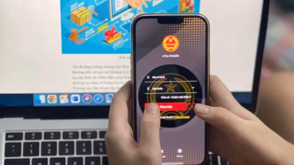 Ứng dụng eTax Mobile hỗ trợ người nộp thuế thực hiện nghĩa vụ thuế trên điện thoại. (Ảnh: M.P)