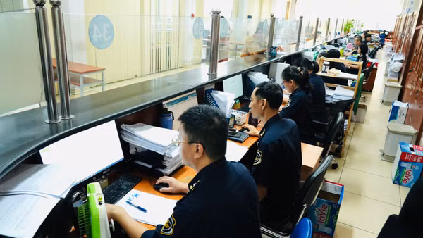Thông quan tập trung góp phần rút ngắn thời gian xử lý thủ tục cho doanh nghiệp. (Ảnh: CHQ) 