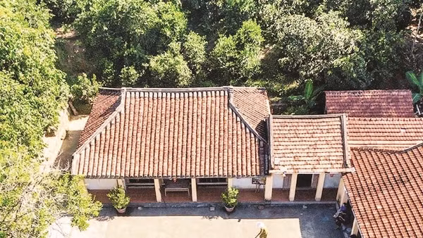Làng Lộc Yên đang sở hữu hệ thống 20 nhà cổ, trong đó 8 ngôi nhà có niên đại hơn 100 năm.
