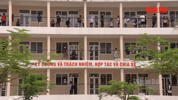 [Video] Thủ tướng giao thời hạn thực hiện giải pháp chống gian lận thi