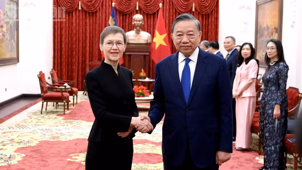 Tổng Bí thư, Chủ tịch nước Tô Lâm và Thủ tướng Công quốc Liechtenstein Brigitte Haas. (Ảnh: ĐĂNG KHOA)