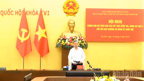 Tổng Bí thư, Chủ tịch nước Tô Lâm chủ trì Hội nghị thông qua kết quả kiểm tra giám sát đối với Ban Thường vụ Đảng ủy Quốc hội. (Ảnh: ĐĂNG KHOA)