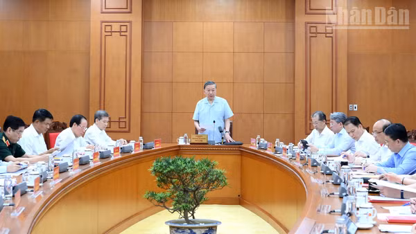 Tổng Bí thư, Chủ tịch nước Tô Lâm phát biểu tại cuộc làm việc với các cơ quan về việc giải quyết các vụ án dân sự, hành chính hiện nay. (Ảnh: ĐĂNG KHOA)