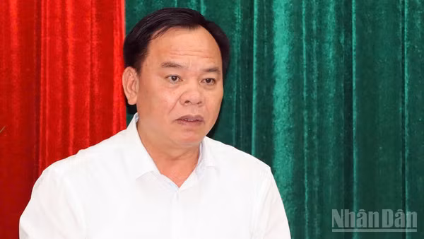 Đồng chí Võ Tấn Đức, Phó Bí thư Thành ủy Đồng Nai, Tổ trưởng Tổ chỉ đạo các công trình, dự án trọng điểm của Ban Thường vụ Thành ủy. (Ảnh: THIÊN VƯƠNG)