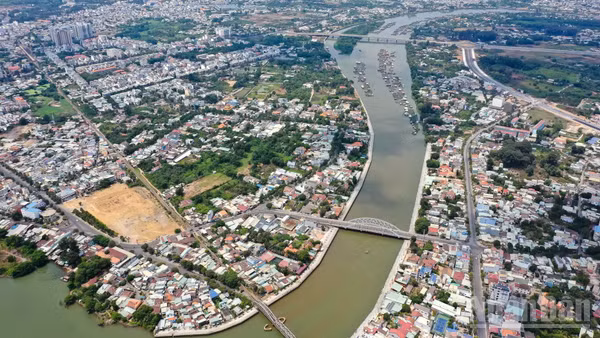 Sông Đồng Nai đoạn qua thành phố Đồng Nai dài 234km, là trái tim của hệ sinh thái với nhiều giá trị to lớn.