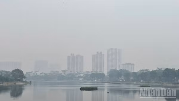 Khu vực Hà Nội sáng sớm có nơi có sương mù nhẹ, ngày nắng. (Ảnh minh họa: Đ.T)