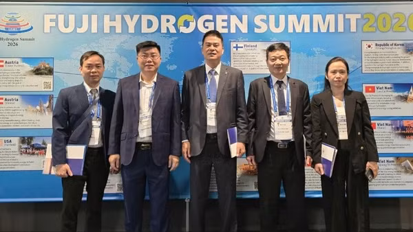 Đoàn công tác thành phố Hà Nội tham dự Hội nghị Fuji Hydrogen Summit 2026. (Ảnh: NT)