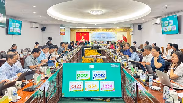 Quang cảnh buổi họp báo. (Ảnh: CTV)