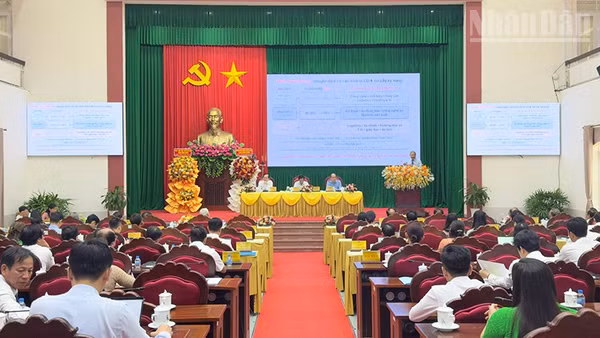 Quang cảnh hội thảo. (Ảnh: BÁ DŨNG) 