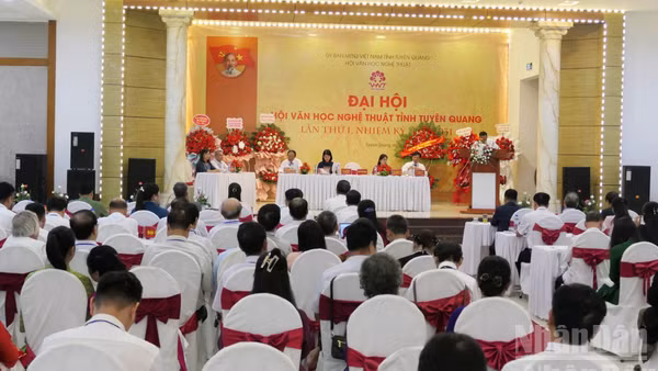 Toàn cảnh đại hội.