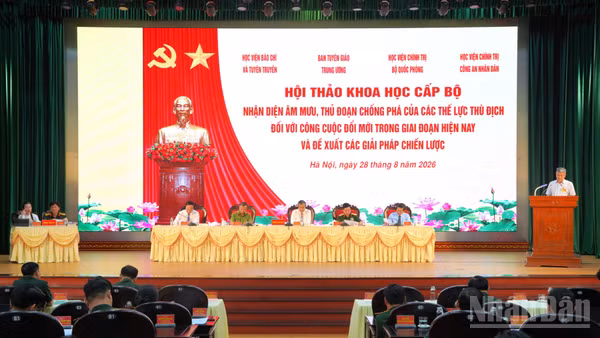 Quang cảnh hội thảo. (Ảnh: HẢI ĐĂNG)